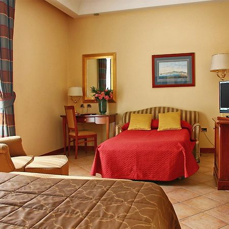 Le Cheminee Business Hotel Napoli Екстер'єр фото