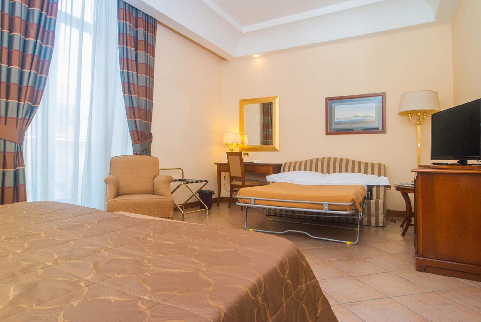 Le Cheminee Business Hotel Napoli Екстер'єр фото
