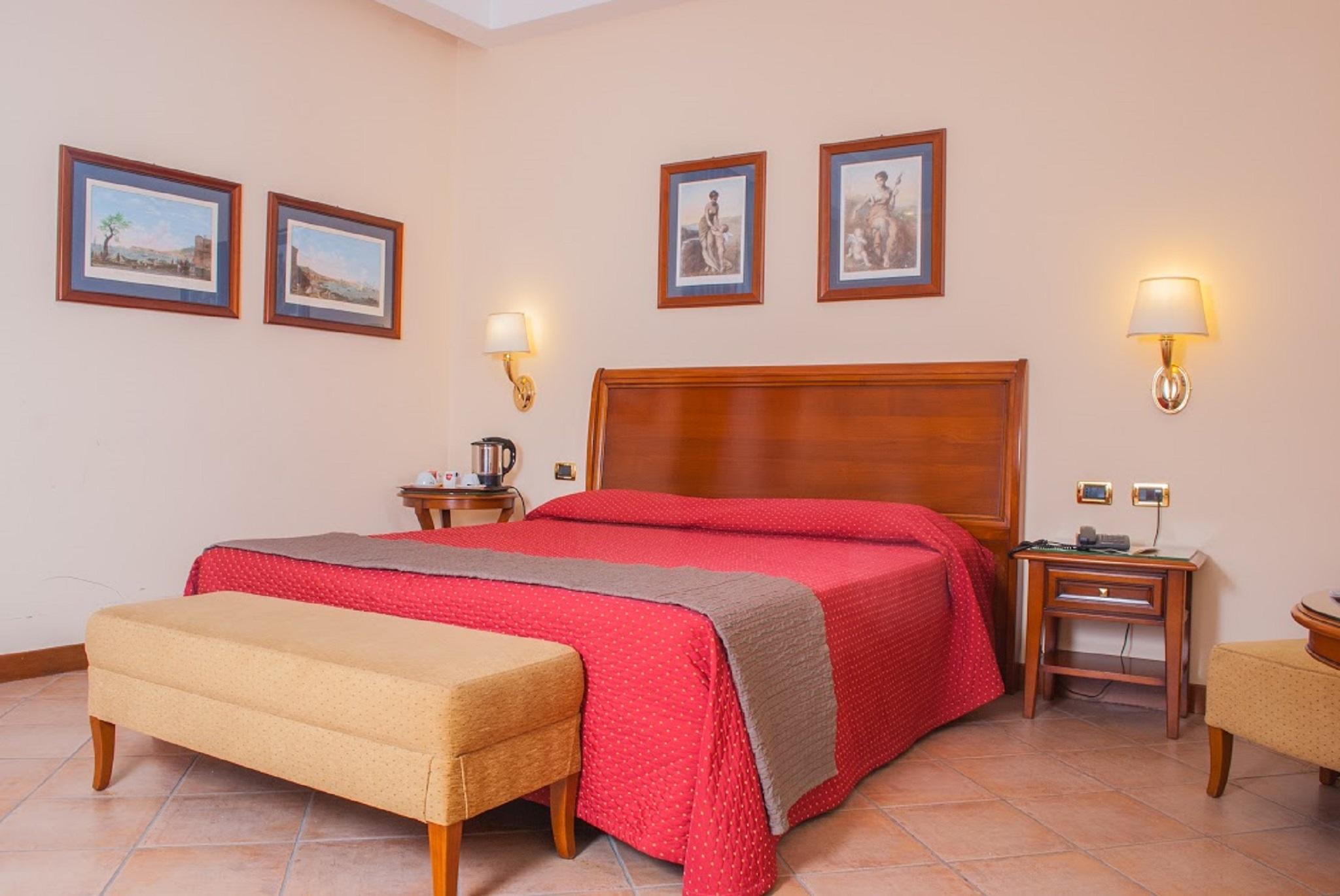 Le Cheminee Business Hotel Napoli Екстер'єр фото