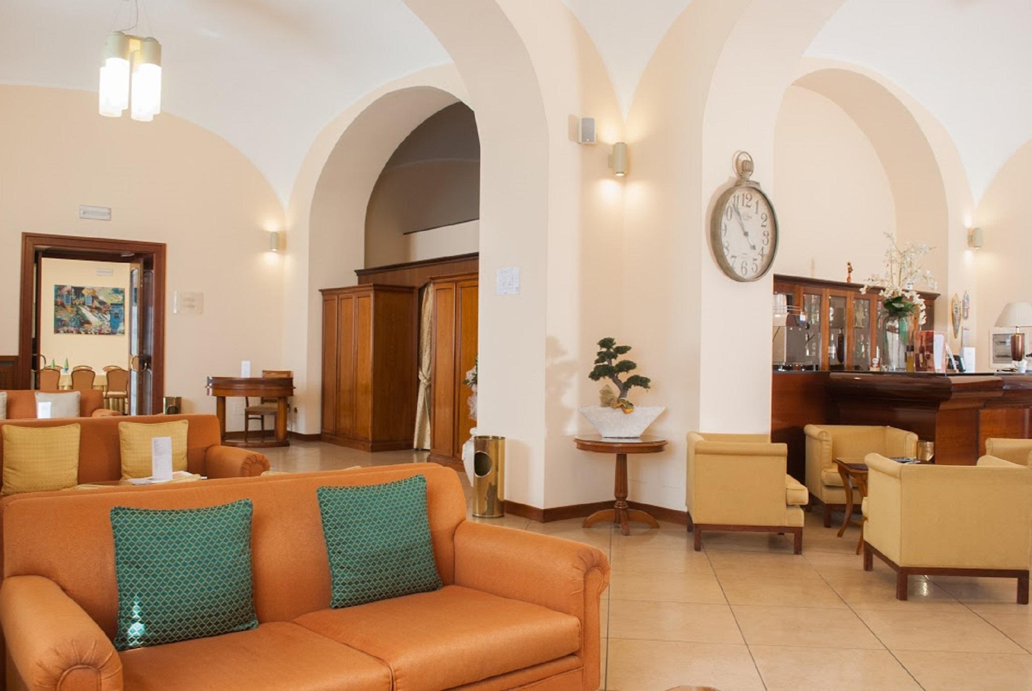 Le Cheminee Business Hotel Napoli Екстер'єр фото