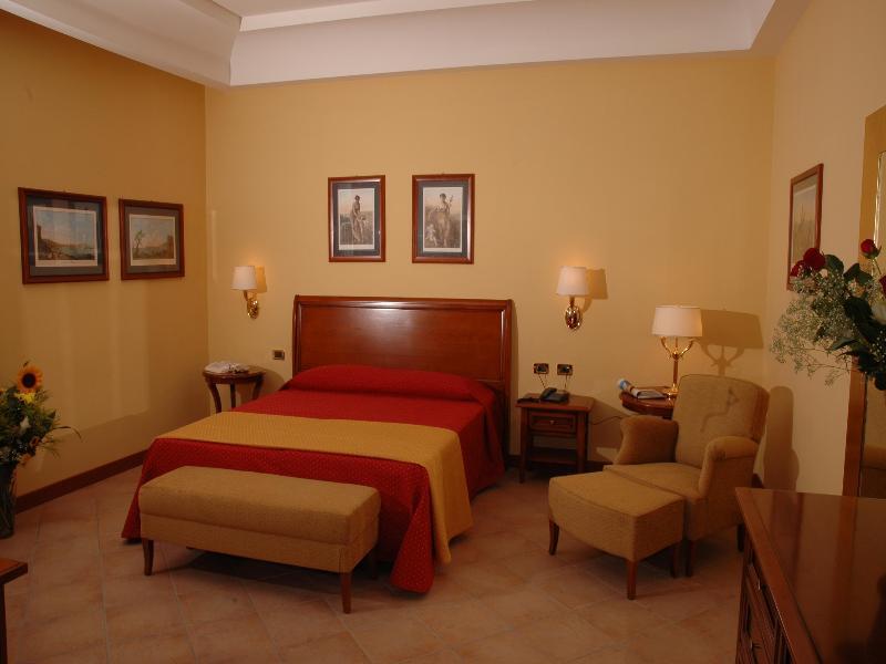 Le Cheminee Business Hotel Napoli Екстер'єр фото