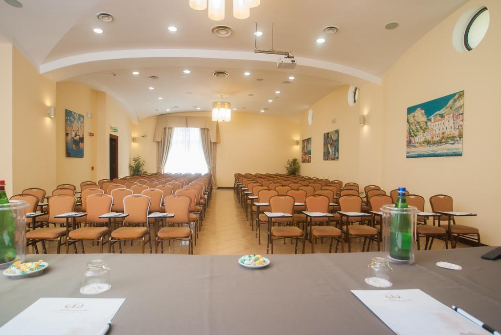 Le Cheminee Business Hotel Napoli Екстер'єр фото