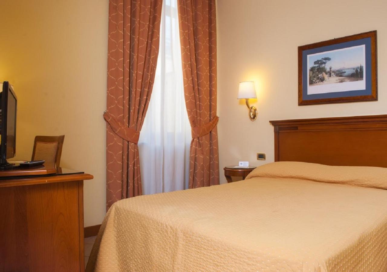 Le Cheminee Business Hotel Napoli Екстер'єр фото
